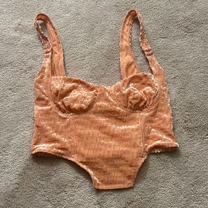 Skims velvet corset top in peach XS